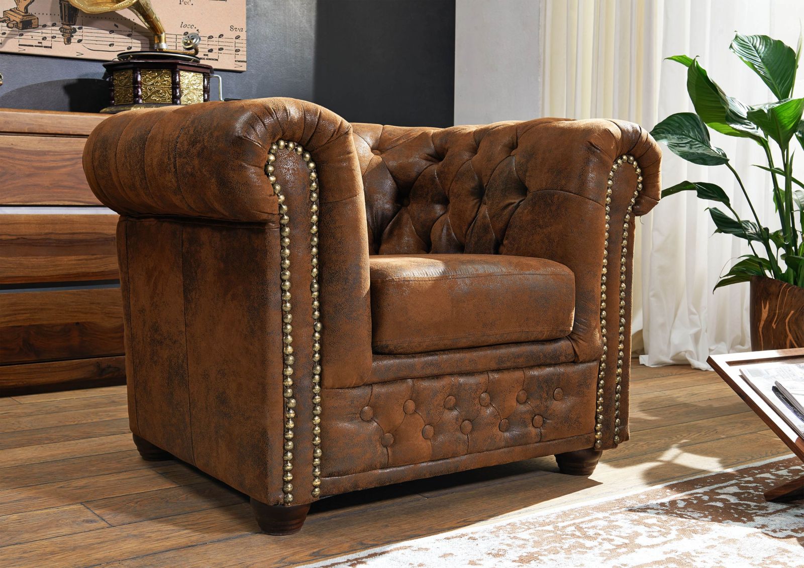 43940 1 oxford poltrona chesterfield.jpg