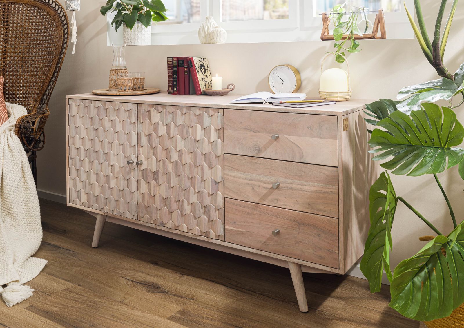 43737 1 credenza in legno di acacia 14.jpg