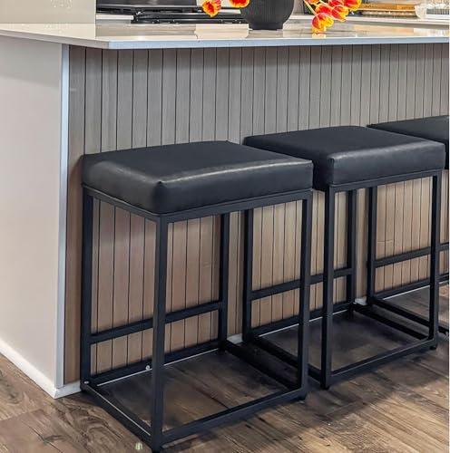 175622 1 alpha home sgabelli da bar ner.jpg